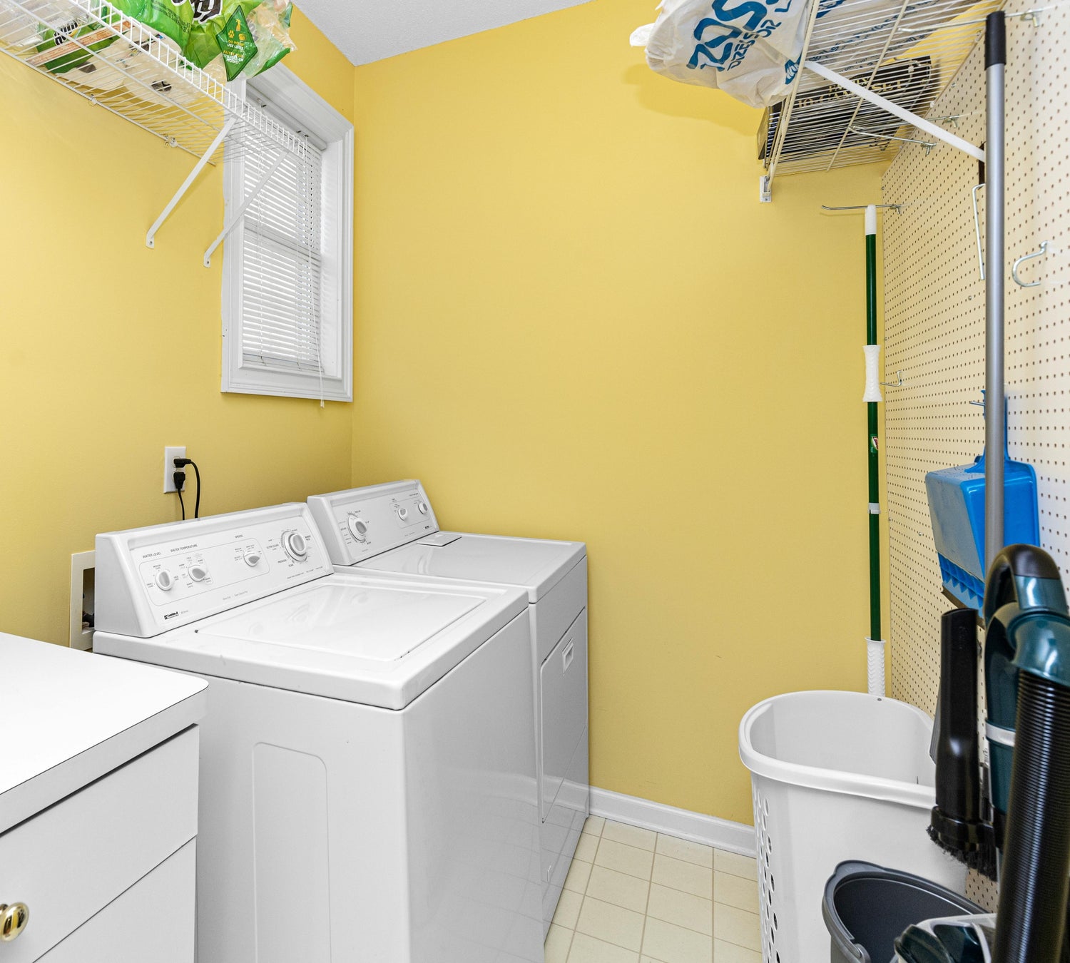 Cleaning & Laundry